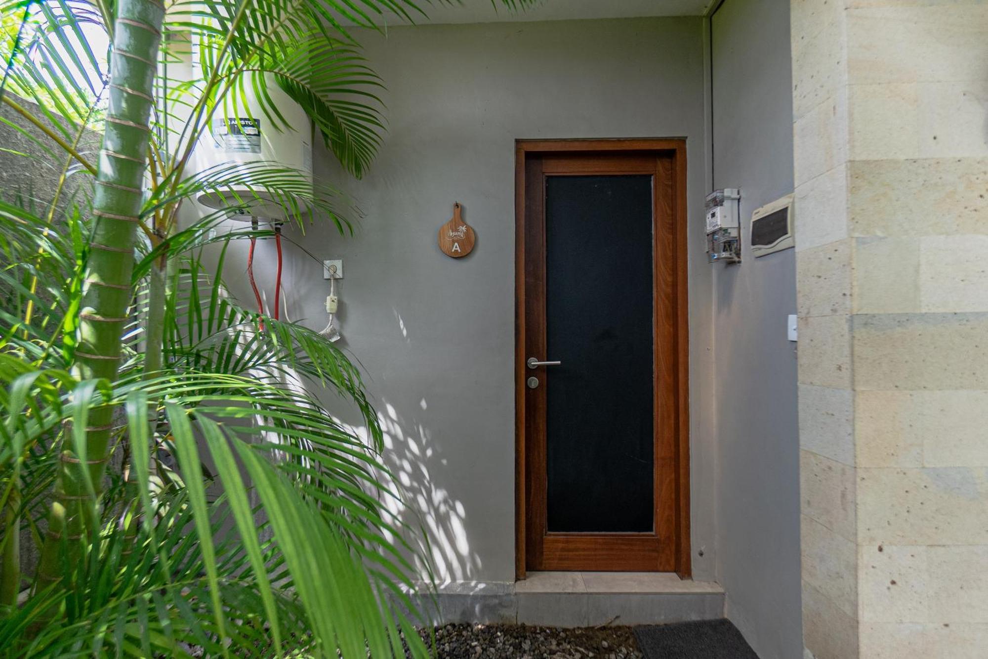 Ayuna Suites Canggu Exterior photo